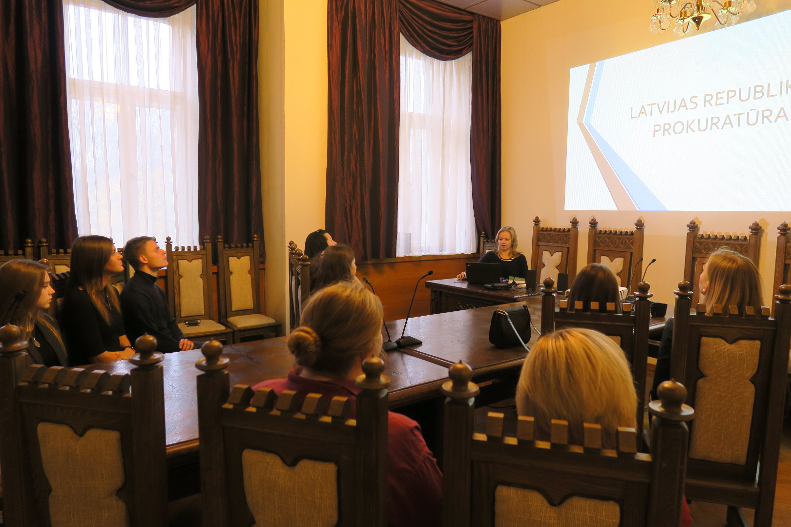 Latvijas Universitātes Juridiskās fakultātes studentu vizīte Ģenerālprokuratūrā, 2017.gad 13.novembrī - 