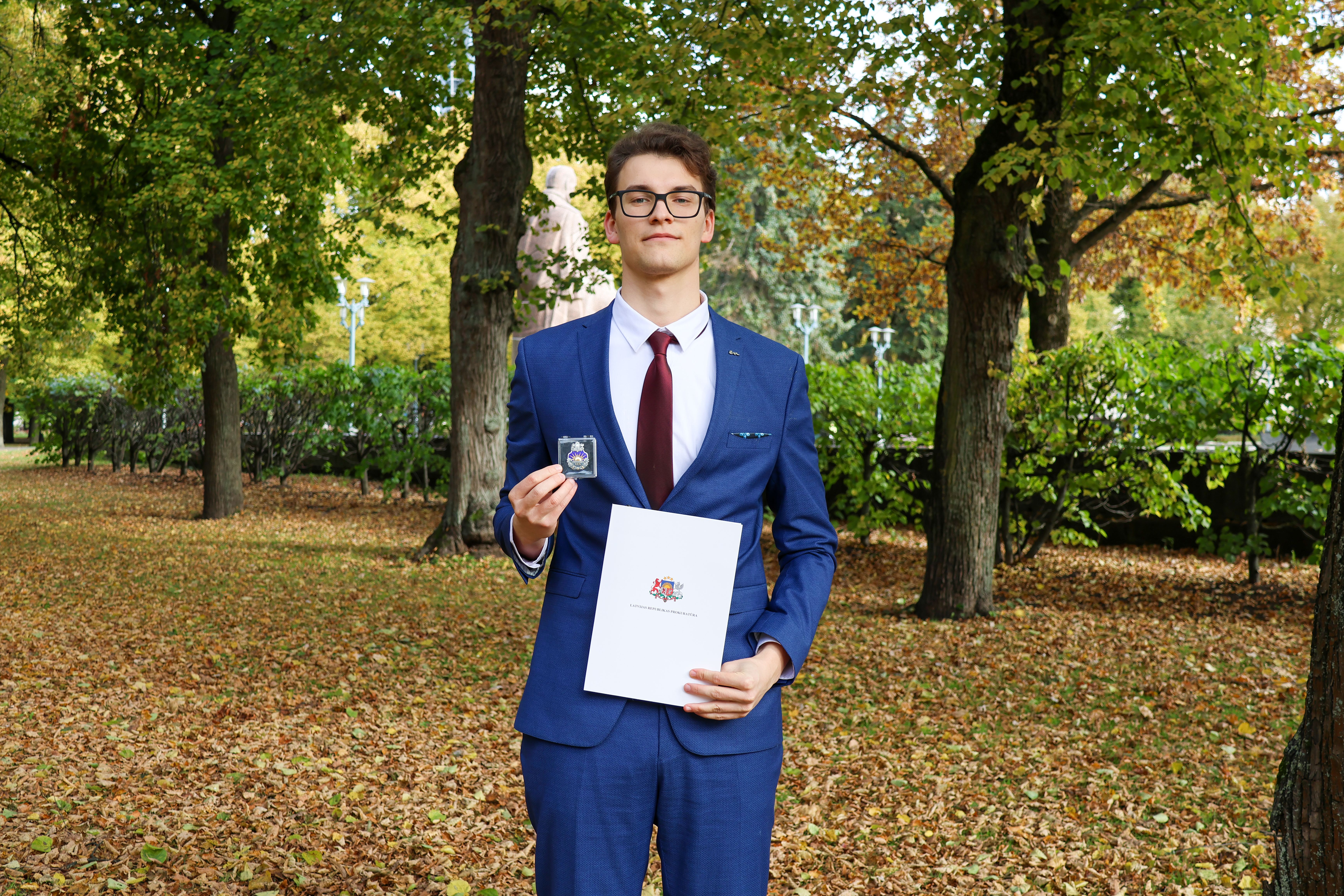 Prokurora zvērestu nodod Sandis Antoms