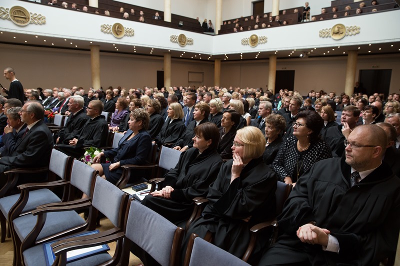 Latvijas Republikas Prokuratūras 25.gadadienai veltītie pasākumi, ziedu nolikšana pie Brīvības pieminekļa un svinīgā sēde LU aulā 2015.gada 25.septembrī - 