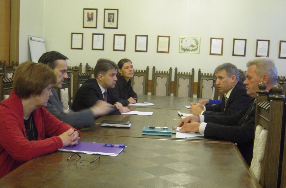 Ģenerālprokuratūras un Tiesībsarga biroja amatpersonu tikšanās 2011. gada 6. oktobrī - 