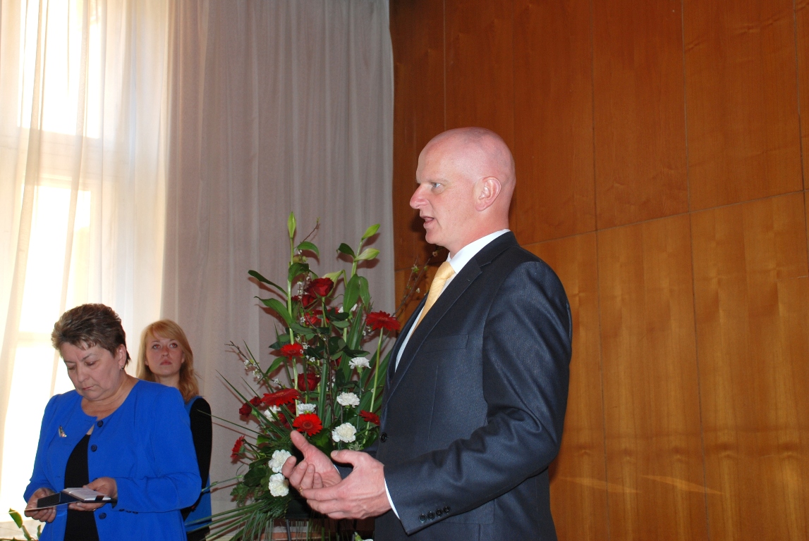 Latvijas Republikas Neatkarības atjaunošanas gadadienai veltīts svinīgs pasākums 2012. gada 3.maijā - 