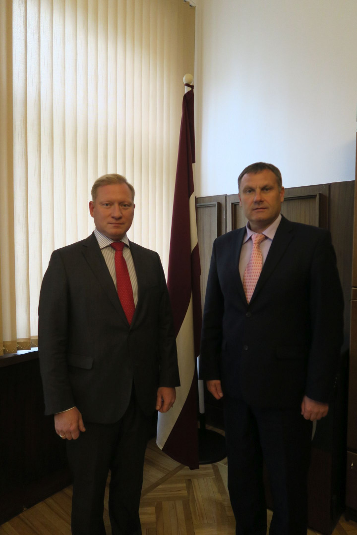 Ģenerālprokurora Jura Stukāna tikšanās ar Zvērinātu advokātu padomes priekšsēdētāju Jāni Rozenbergu 2020.gada 13.augustā